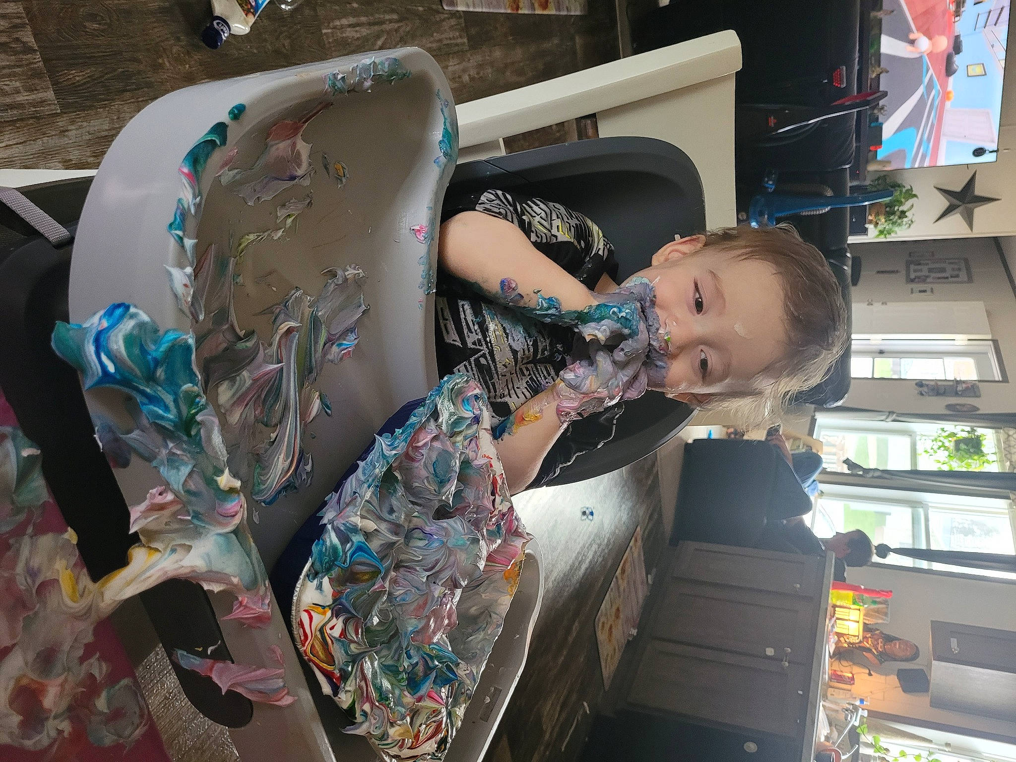 Christopher is registered to the contest to win money with this photo: art, artist, automotive_design, automotive_wheel_system, child, fun, games, longboard, machine, motor_vehicle, person, personal_protective_equipment, plastic, recreation, skateboard, skateboarding_equipment, sports_equipment, t_shirt, toddler, visual_arts