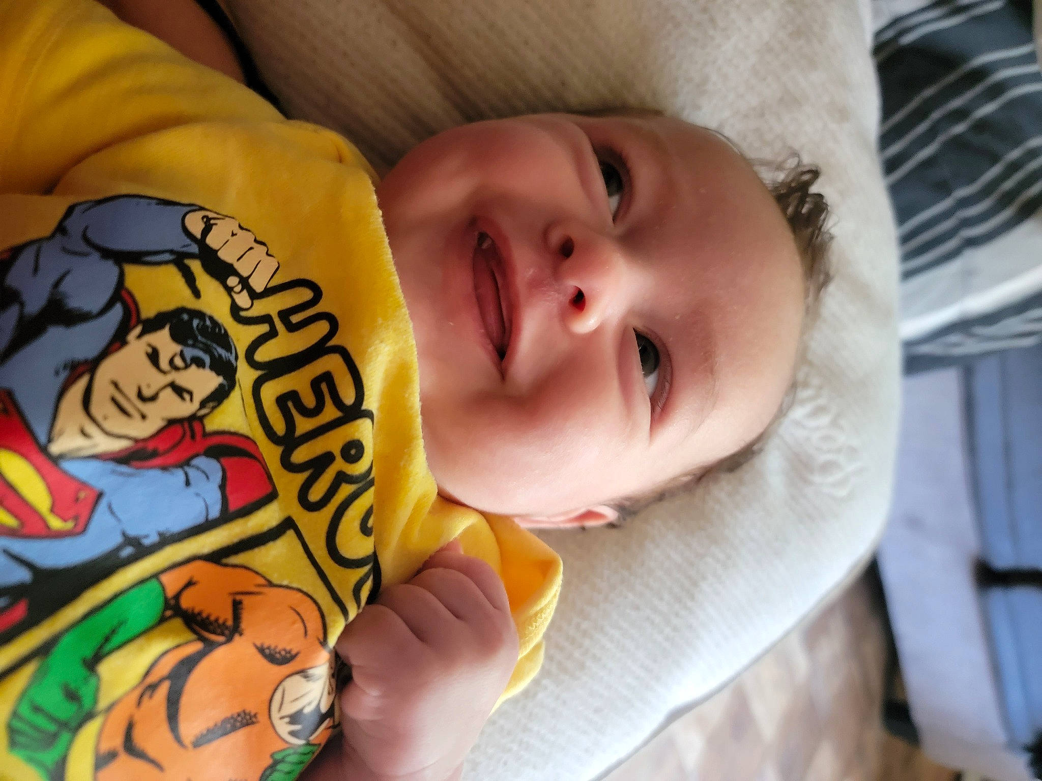 Linkin is registered to the contest to win money with this photo: baby, baby_toddler_clothing, cheek, child, close_up, comfort, eye, facial_expression, finger, happy, iris, joy, lip, mammal, mouth, nose, person, skin, smile, thumb