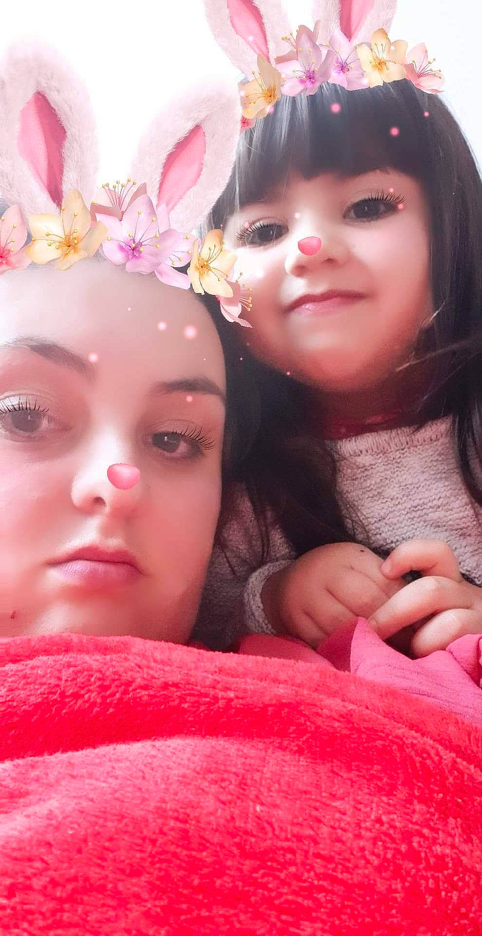 Clara participe au concours pour gagner de l'argent avec cette photo : baby, beauty, cheek, child, close_up, eye, eyebrow, eyelash, face, forehead, fun, head, joy, lip, mouth, nose, person, photography, pink, selfie