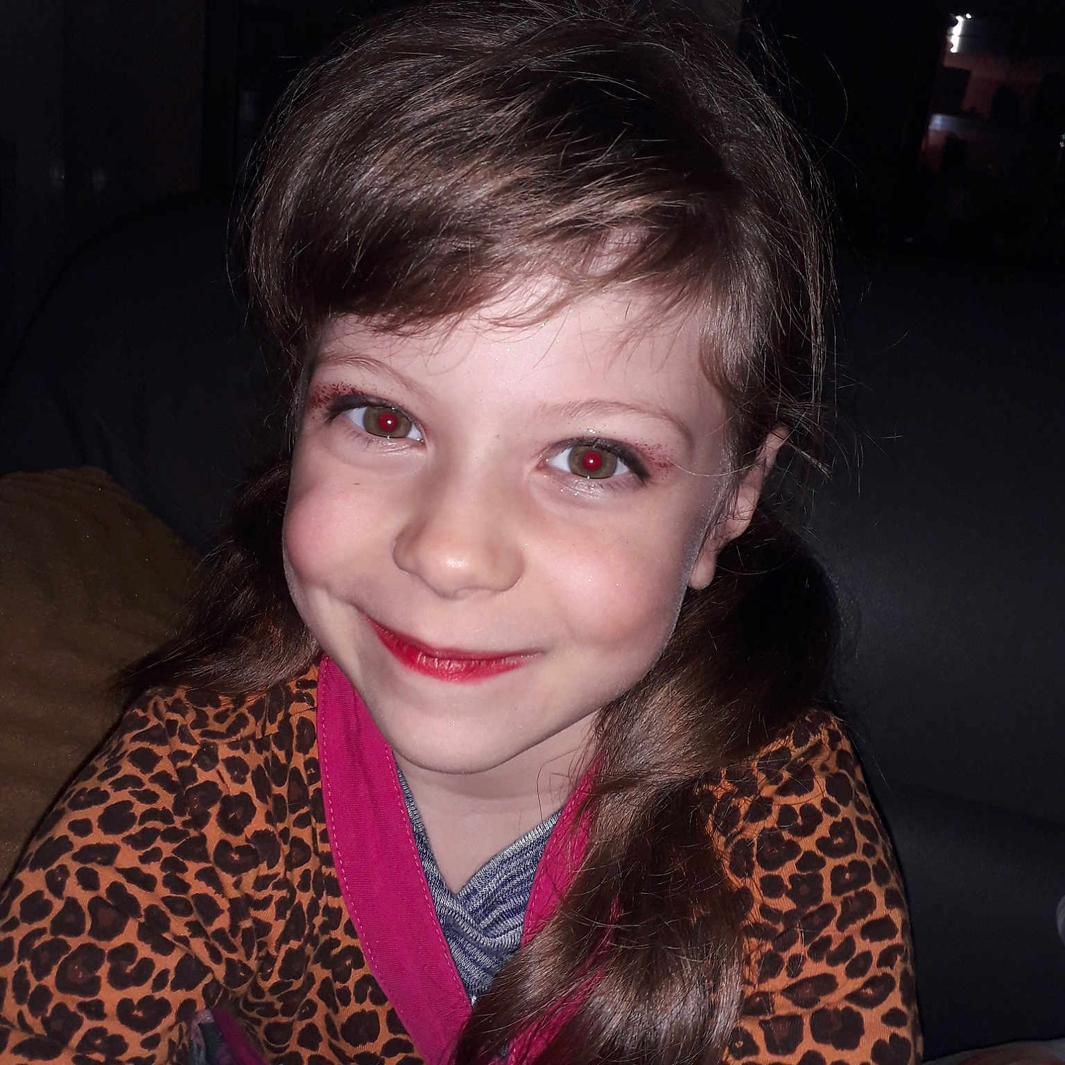 Shanna participe au concours pour gagner de l'argent avec cette photo : beauty, cheek, child, chin, eye, eyebrow, face, forehead, fun, girl, hair, hairstyle, head, human_body, human_hair_color, joy, lip, nose, organ, person