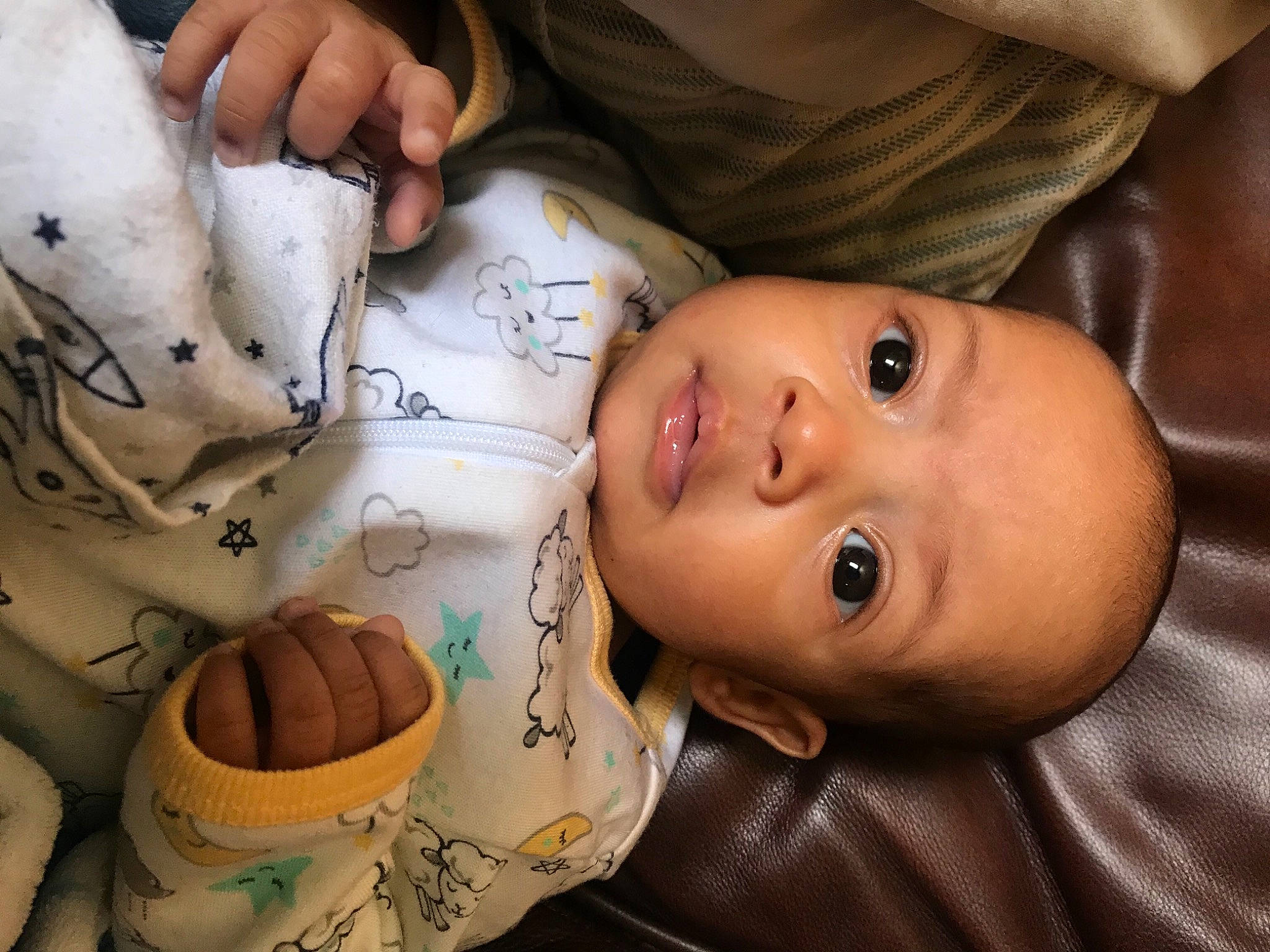 Dimitri is registered to the contest to win money with this photo: baby, cheek, child, eye, eyelash, face, facial_expression, finger, hand, happy, head, human, lip, mammal, mouth, nose, person, skin, smile, toddler