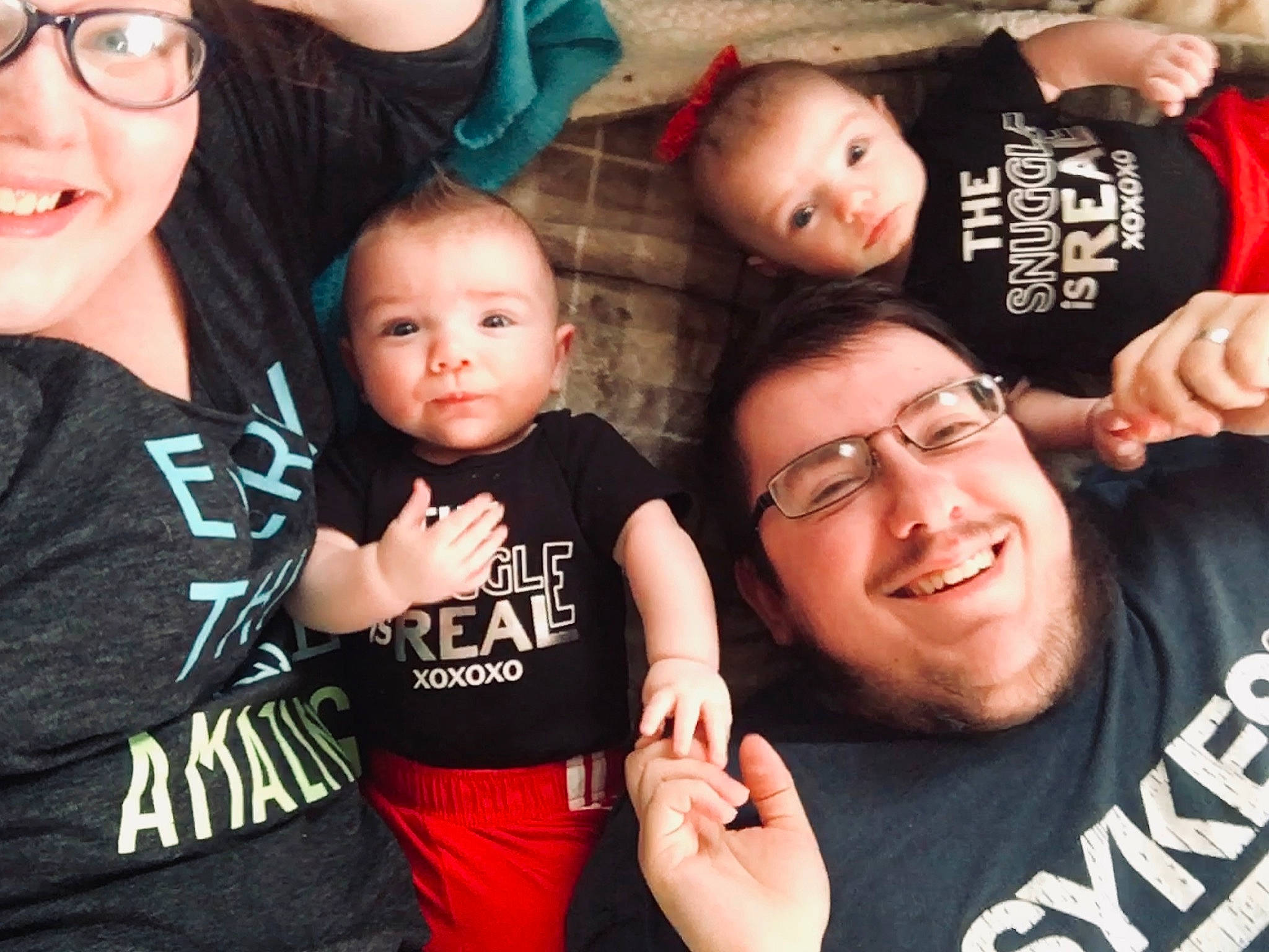 Ollie is registered to the contest to win money with this photo: child, cool, family, friendship, fun, happy, joy, love, people, person, photography, sibling, smile, t_shirt