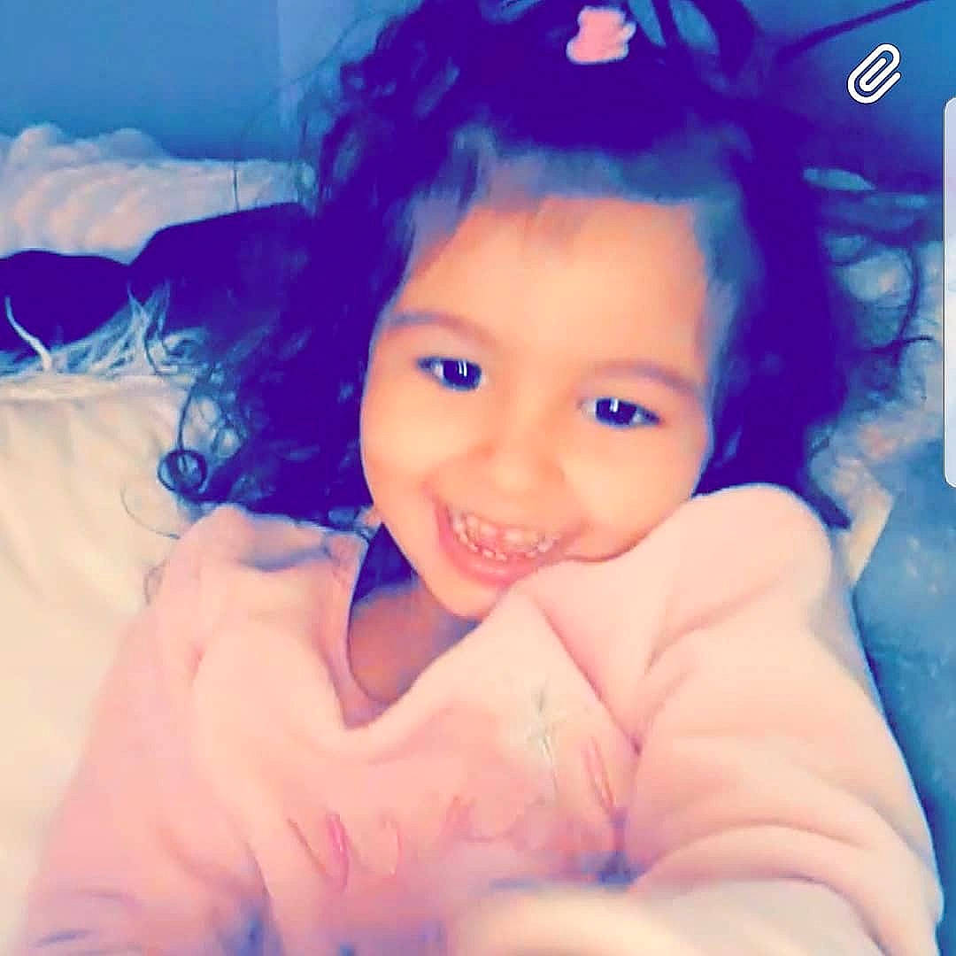 Aliya participe au concours pour gagner de l'argent avec cette photo : baby, beauty, cheek, child, chin, cool, eye, eyebrow, face, forehead, hair, head, human, joy, lip, nose, person, selfie, skin, sky