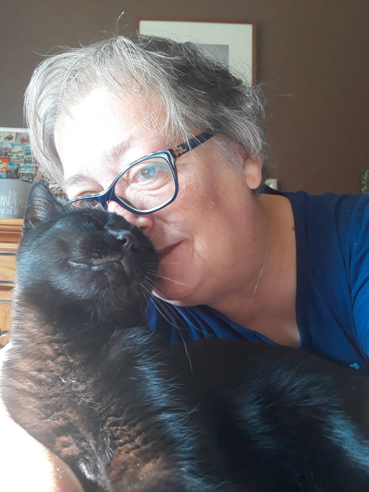 Salem participe au concours pour gagner de l'argent avec cette photo : beard, eyewear, facial_hair, glasses, hair, whiskers