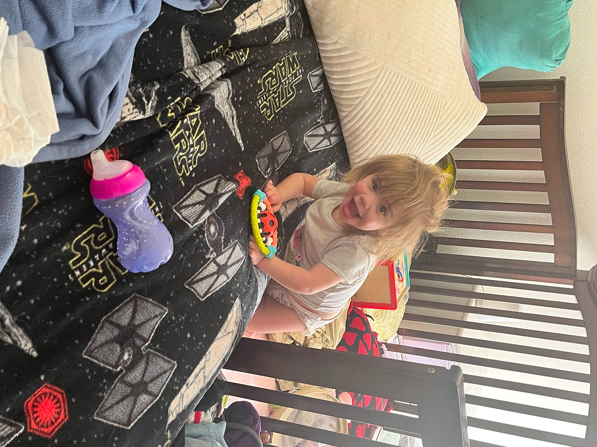 Royal is registered to the contest to win money with this photo: audio_equipment, automotive_design, automotive_tire, automotive_wheel_system, fun, joy, machine, pattern, person, room, snapshot, t_shirt, visual_arts