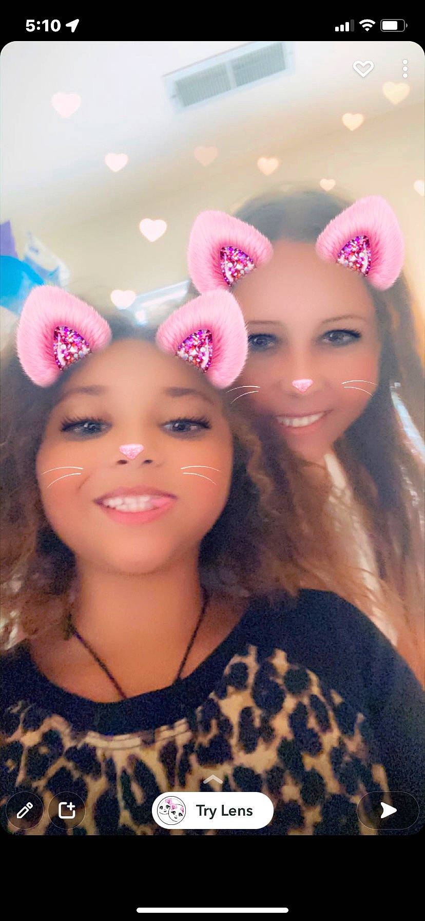 Ahria is registered to the contest to win money with this photo: beauty, ear, event, eyebrow, eyelash, fawn, fun, happy, head, headgear, joy, lip, magenta, organ, party_supply, person, petal, pink, skin, smile