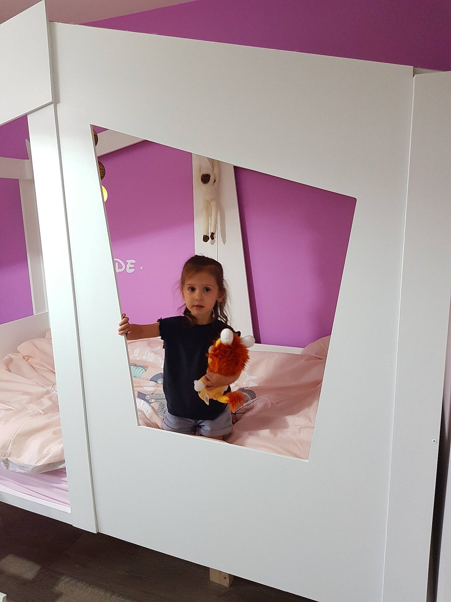 Jade a rejoint le concours — aidez-le/la à gagner de superbes lots !