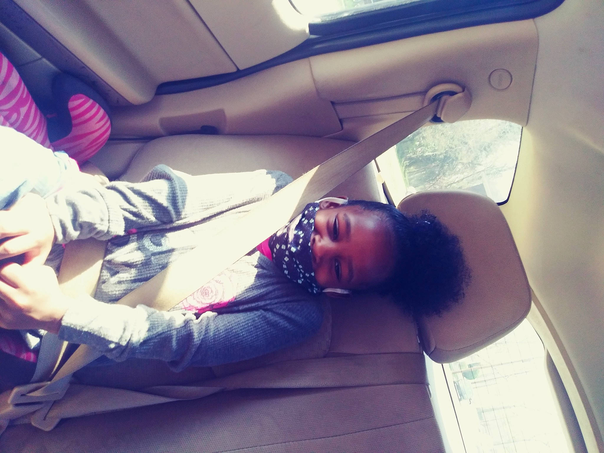 Ma'Kenzie joined the competition — help win amazing prizes! beauty, birth, black_hair, child, cool, eyewear, fun, glasses, hand, happy, leg, long_hair, love, mouth, person, photography, plant, selfie, smile, vacation