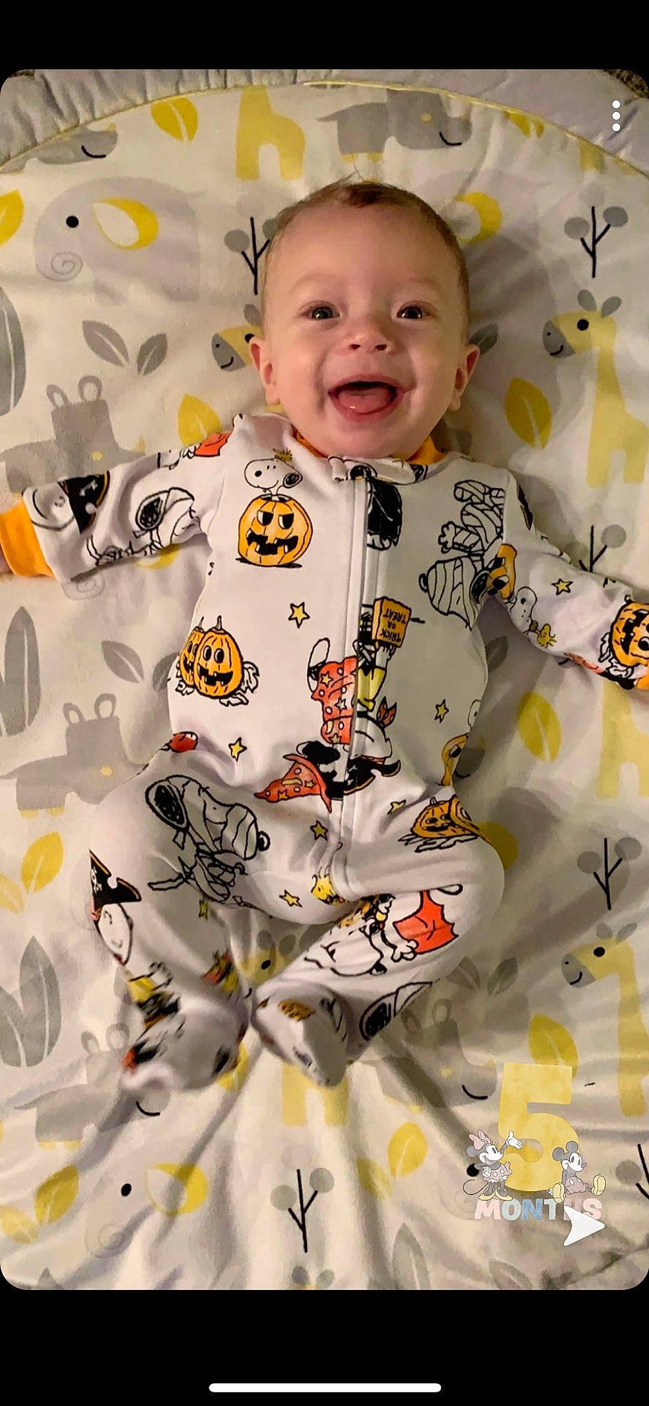 Leonardo is registered to the contest to win money with this photo: art, baby, baby_toddler_clothing, beauty, cheek, child, collar, face, happy, head, light, orange, pattern, person, photograph, product, sleeve, smile, t_shirt, toddler