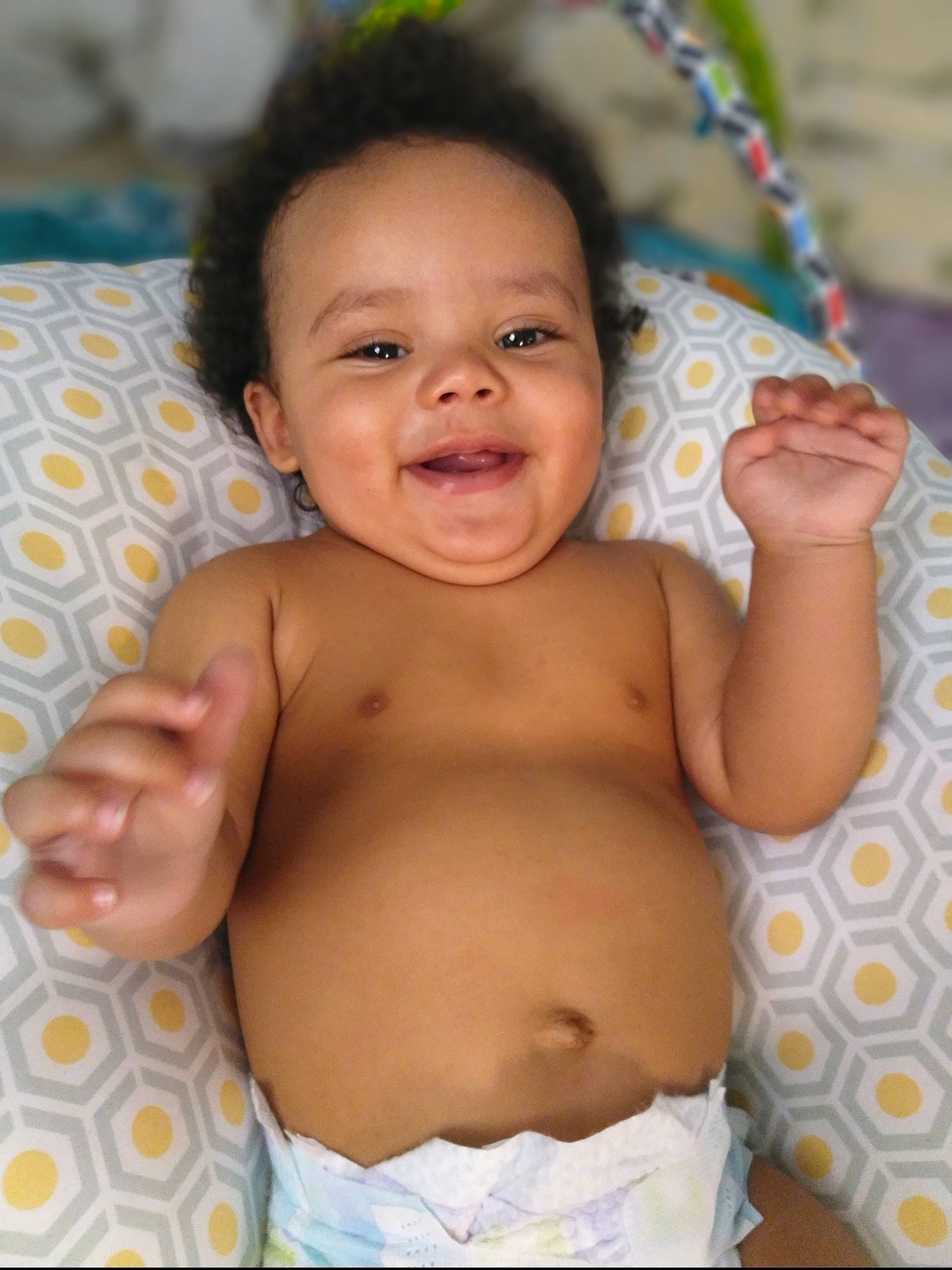 Zacary is registered to the contest to win money with this photo: abdomen, baby, cheek, child, diaper, facial_expression, person, skin, smile, toddler