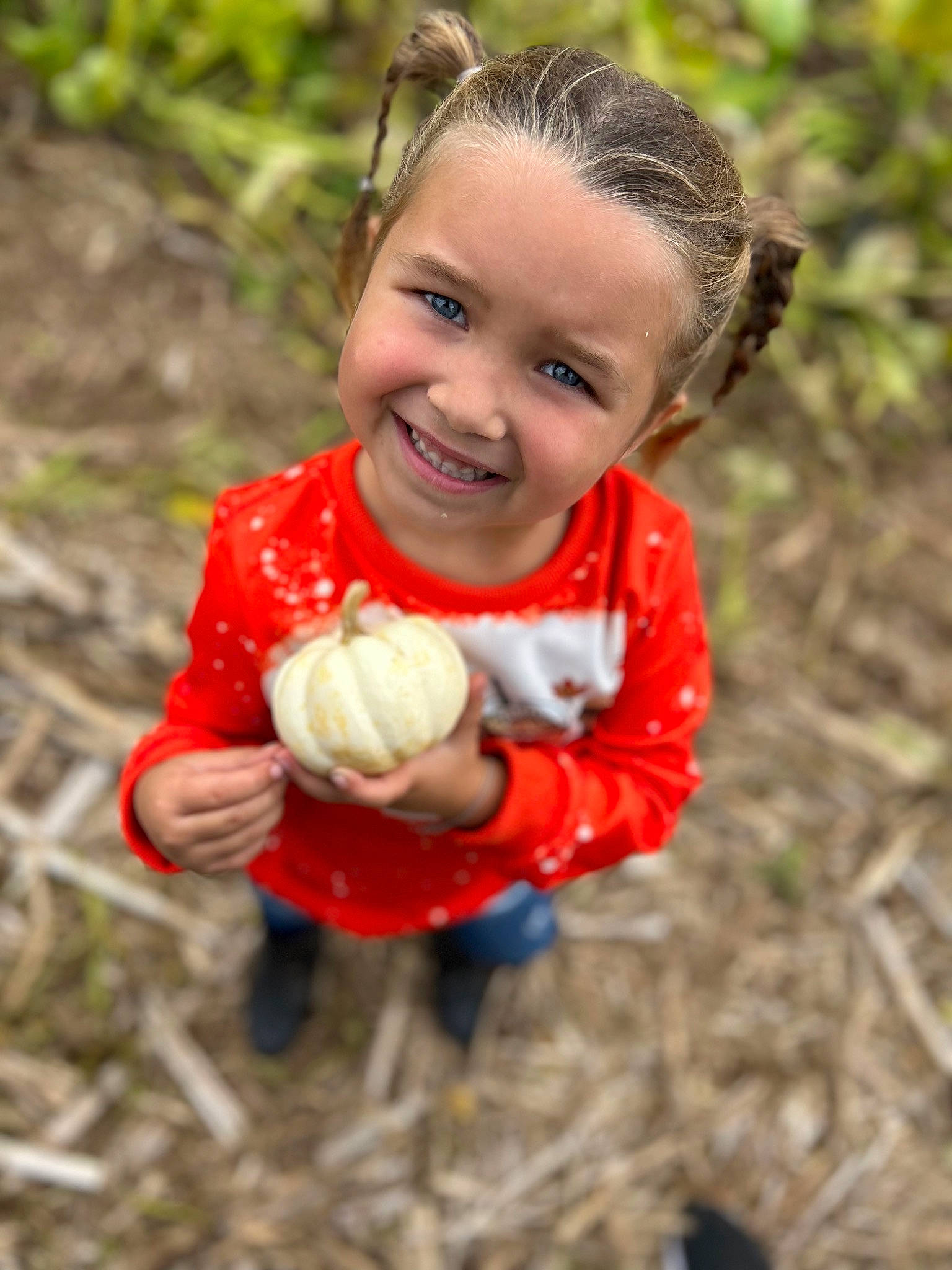 Alyvia joined the competition — help win amazing prizes! baby, baby_toddler_clothing, child, eye, face, fun, gesture, grass, happy, head, joy, laugh, people_in_nature, person, plant, portrait_photography, recreation, sitting, smile, soil