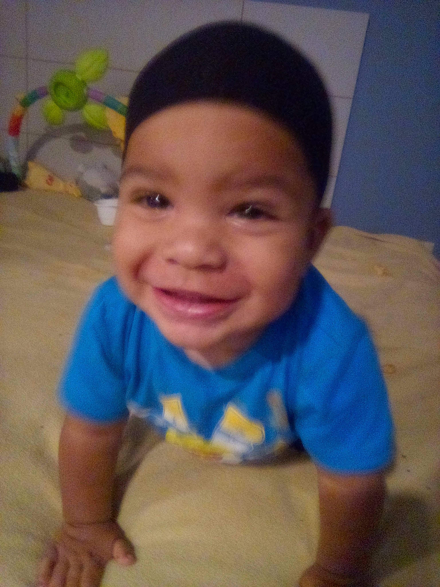 Royal is registered to the contest to win money with this photo: baby, baby_toddler_clothing, cap, cheek, child, eye, eyebrow, flooring, forehead, fun, hair, happy, head, iris, joy, mouth, nose, person, skin, sleeve