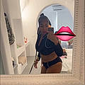 Rochie T.