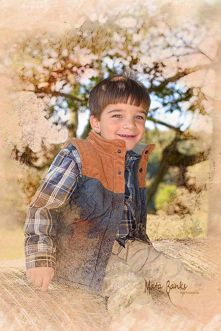 Blade joined the competition — help win amazing prizes! art, child, child_model, joy, person, photography, plant, portrait, stock_photography, tree