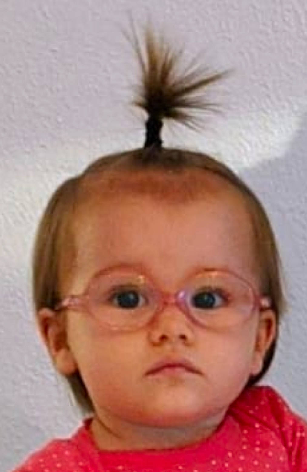 Jodie participe au concours pour gagner de l'argent avec cette photo : baby, cheek, child, chin, ear, eyebrow, face, forehead, glasses, hair, hairstyle, head, lip, neck, nose, person, toddler