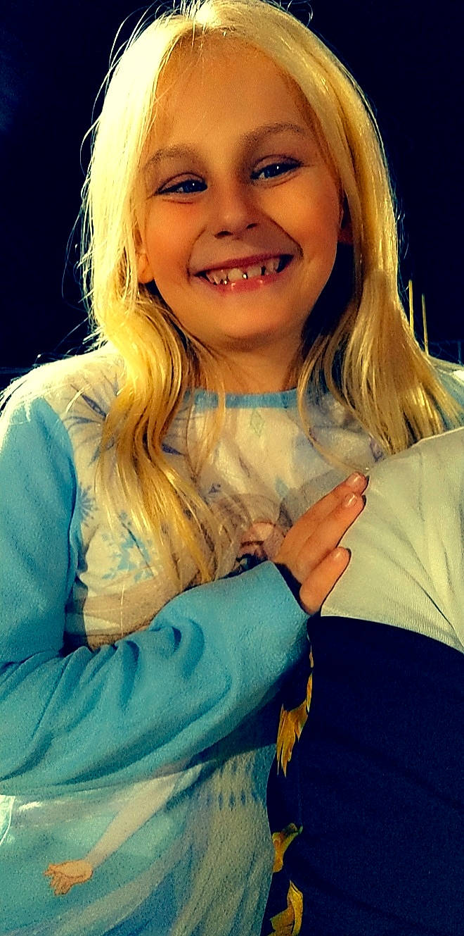 Angela joined the competition — help win amazing prizes! arm, cheek, chin, cool, eye, eyebrow, eyelash, face, finger, flash_photography, gesture, hair, happy, iris, joy, lip, mouth, nose, person, shoulder