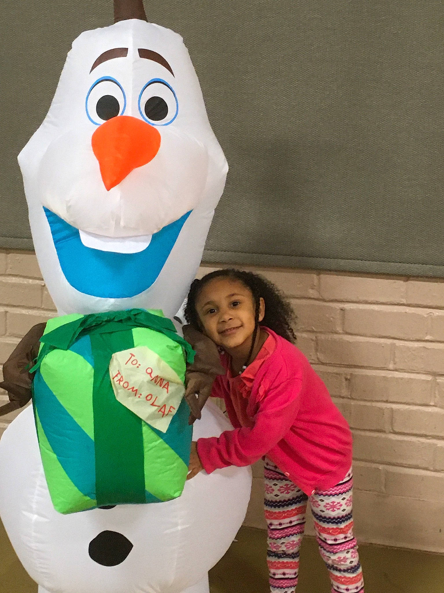 Asia is registered to the contest to win money with this photo: fictional_character, humour, joy, mascot, person, plush, tooth