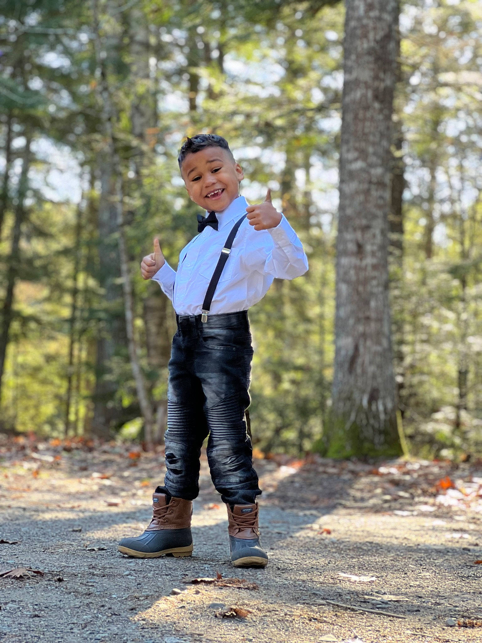 Jason is registered to the contest to win money with this photo: branch, denim, dress_shirt, electric_blue, flash_photography, footwear, forest, formal_wear, gesture, grass, happy, joy, landscape, leisure, natural_landscape, people_in_nature, person, recreation, tree, trousers