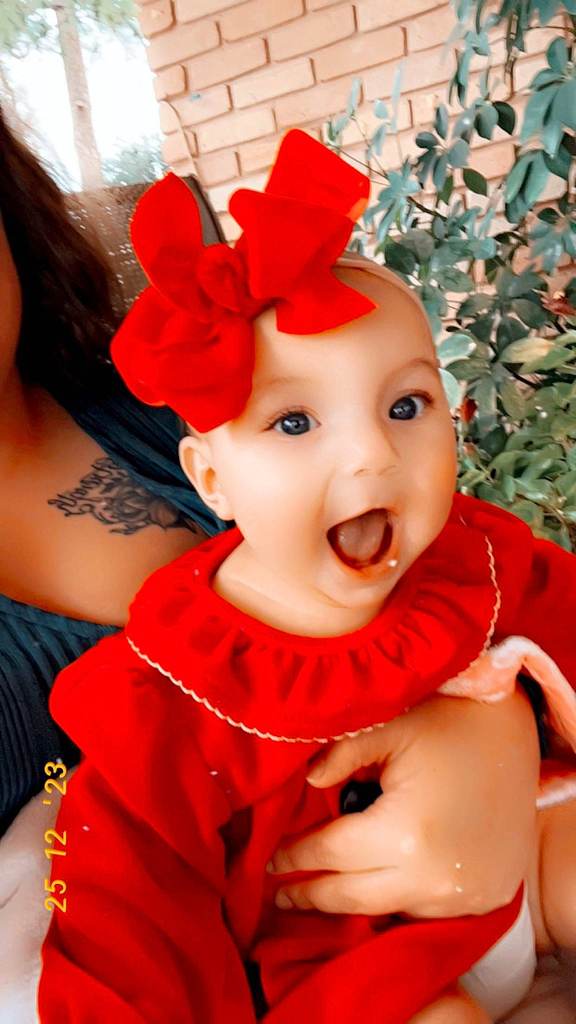 Analynn is registered to the contest to win money with this photo: baby_toddler_clothing, carmine, child, costume, costume_hat, dress, event, fashion_accessory, fictional_character, fun, happy, hat, head, headwear, human_body, lip, pattern, person, pink, red