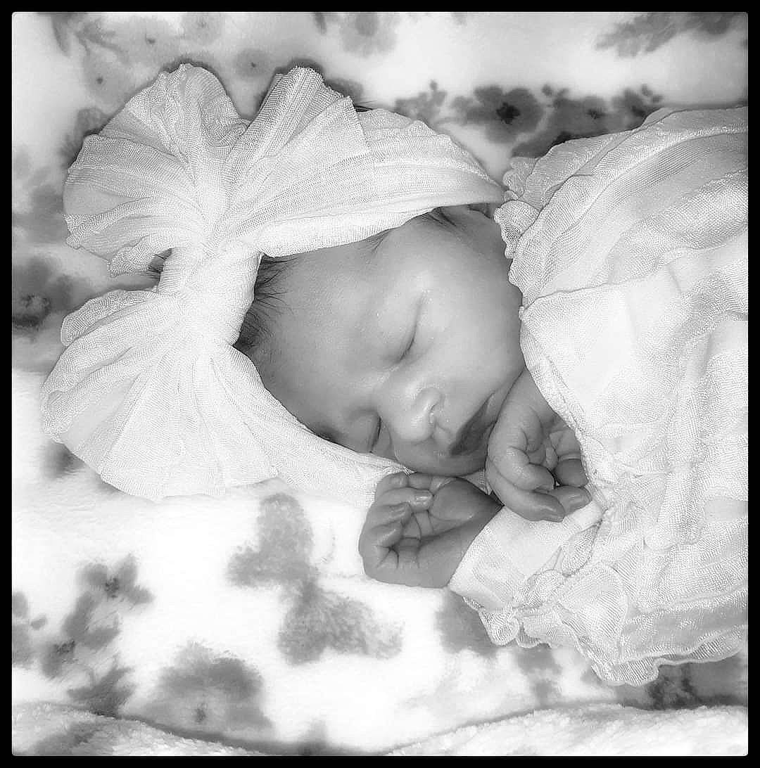Kenzley is registered to the contest to win money with this photo: art, baby, baby_products, baby_sleeping, baby_toddler_clothing, bedding, bedtime, cloud, comfort, eye, grass, happy, iris, linens, monochrome, monochrome_photography, nap, people_in_nature, person, stock_photography