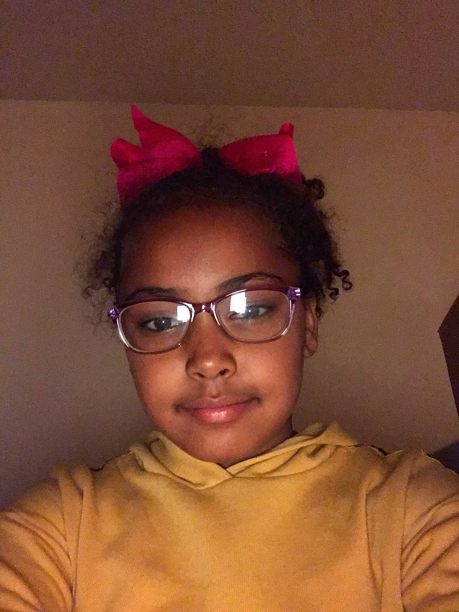 Nvelah is registered to the contest to win money with this photo: cheek, dress, ear, eye, eyebrow, eyewear, flash_photography, forehead, glasses, hair, happy, headpiece, human_body, iris, lip, neck, nose, person, pink, skin