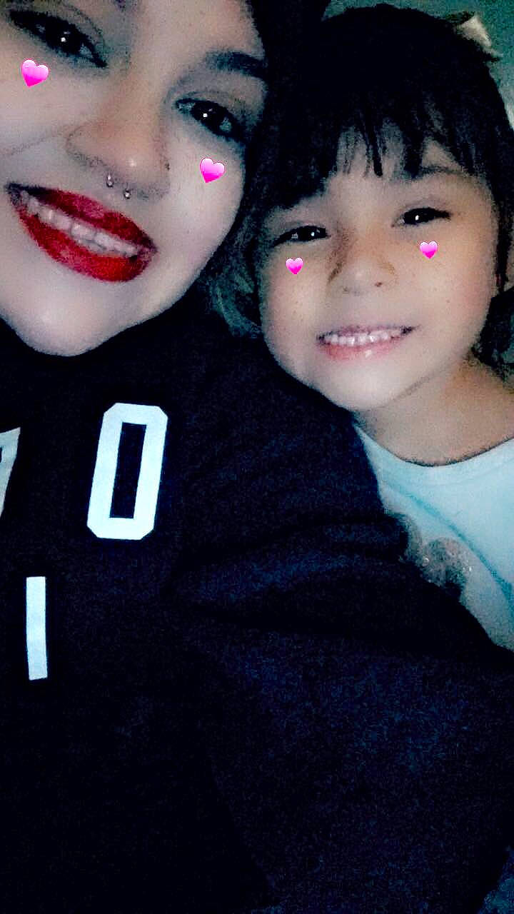 Melody is registered to the contest to win money with this photo: bangs, beauty, black_hair, cheek, chin, cool, eye, eyebrow, eyelash, facial_expression, forehead, hairstyle, iris, joy, lip, nose, organ, person, pink, skin