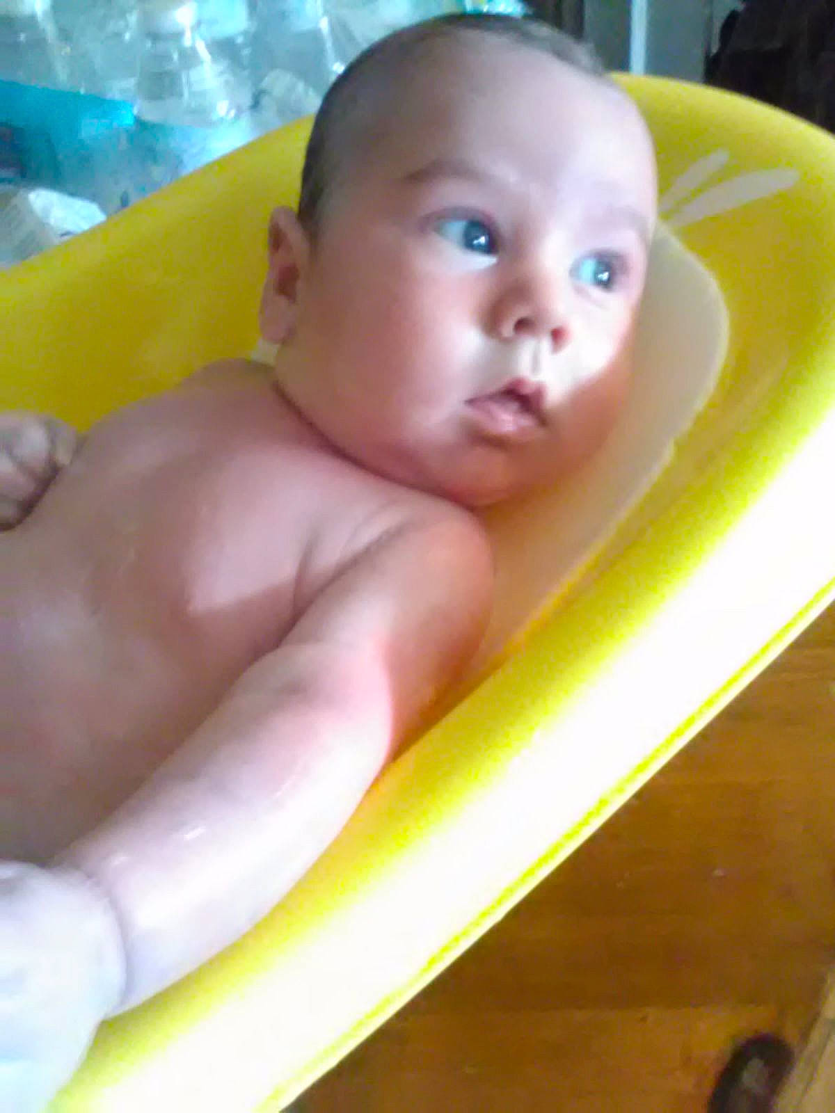 Samuel is registered to the contest to win money with this photo: