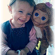 Lindsay participe au concours pour gagner de l'argent avec cette photo :