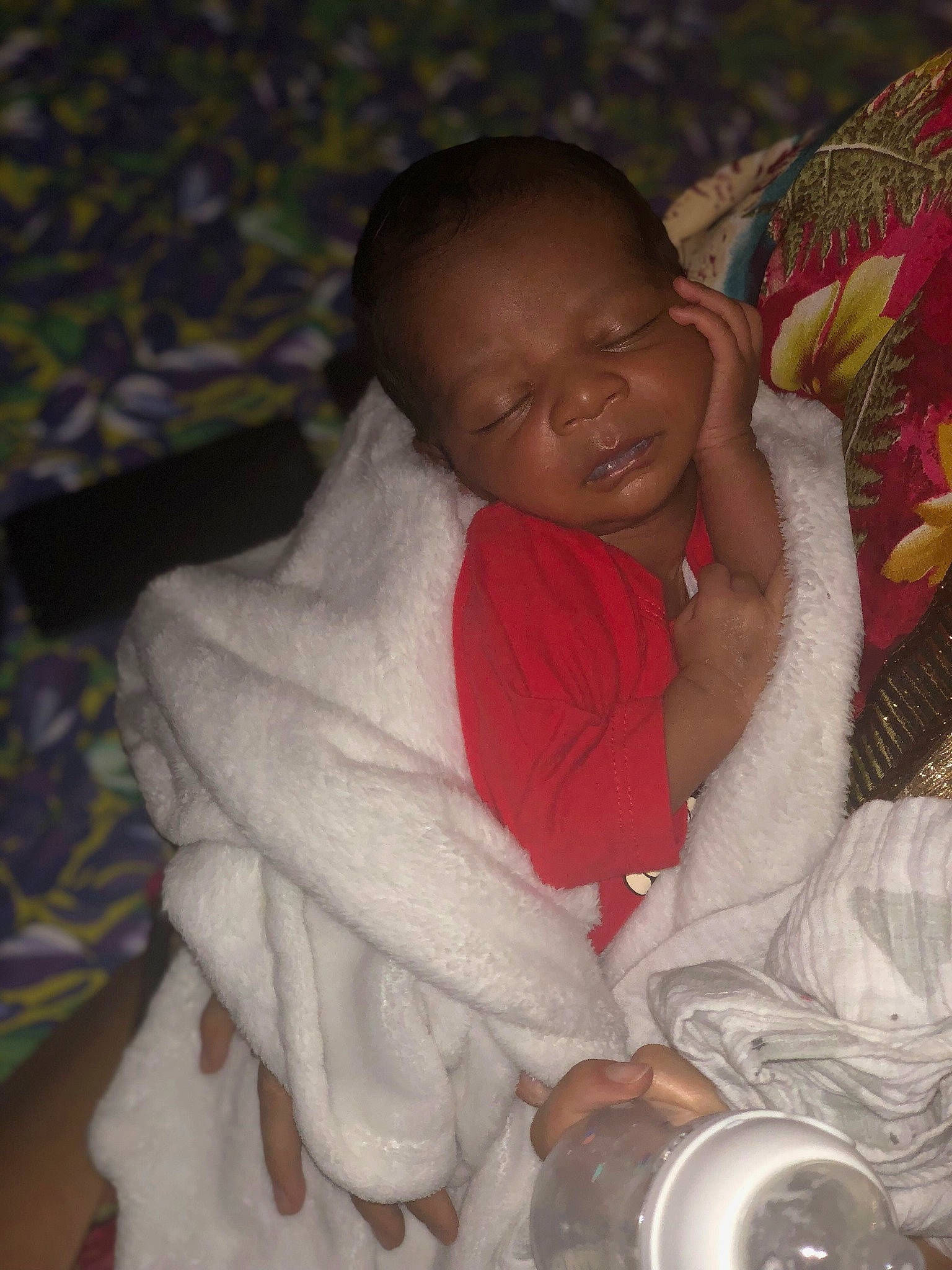 Mylhan a rejoint le concours — aidez-le/la à gagner de superbes lots ! child, fun, girl, head, human, infant, person, smile, temple, toddler