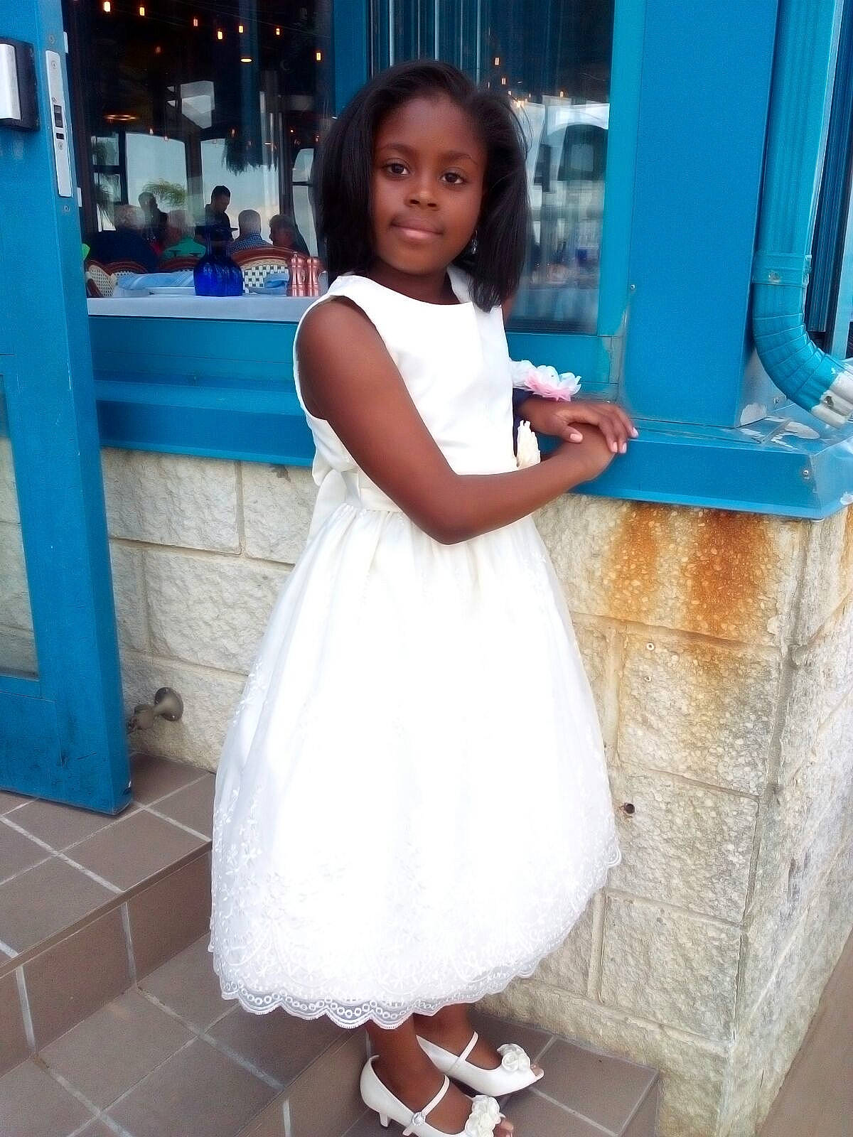 Camille is registered to the contest to win money with this photo: beauty, black_hair, blue, child, dress, fashion, joy, long_hair, person, photography, shoulder, skin, smile, snapshot, white