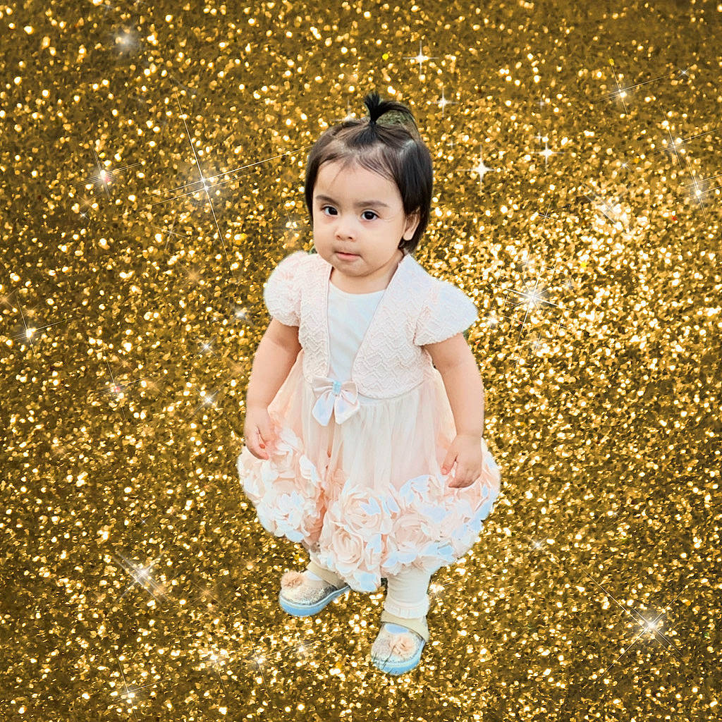 Avarose is registered to the contest to win money with this photo: baby, baby_toddler_clothing, beauty, child, day_dress, dress, event, flash_photography, fun, gesture, grass, happy, pattern, people_in_nature, person, portrait_photography, sleeve, standing, tints_and_shades, toddler