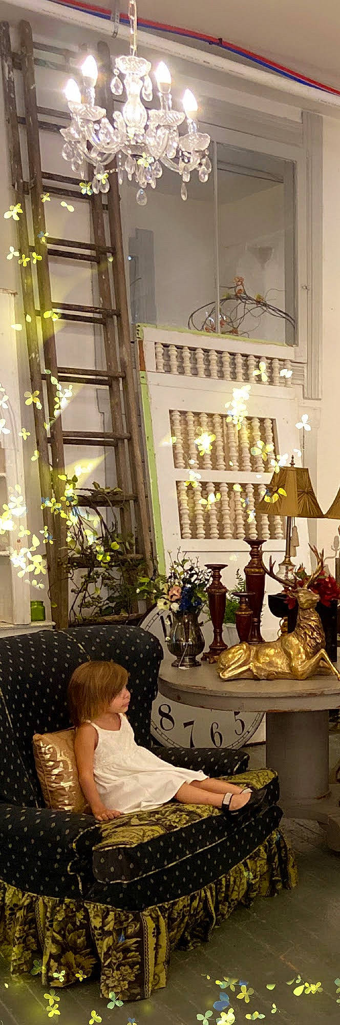 Jeonna is registered to the contest to win money with this photo: art, building, candle, ceiling, chandelier, design, event, flooring, flower_arranging, home, house, interior_design, lamp, light_fixture, metal, person, picture_frame, plant, room, visual_arts