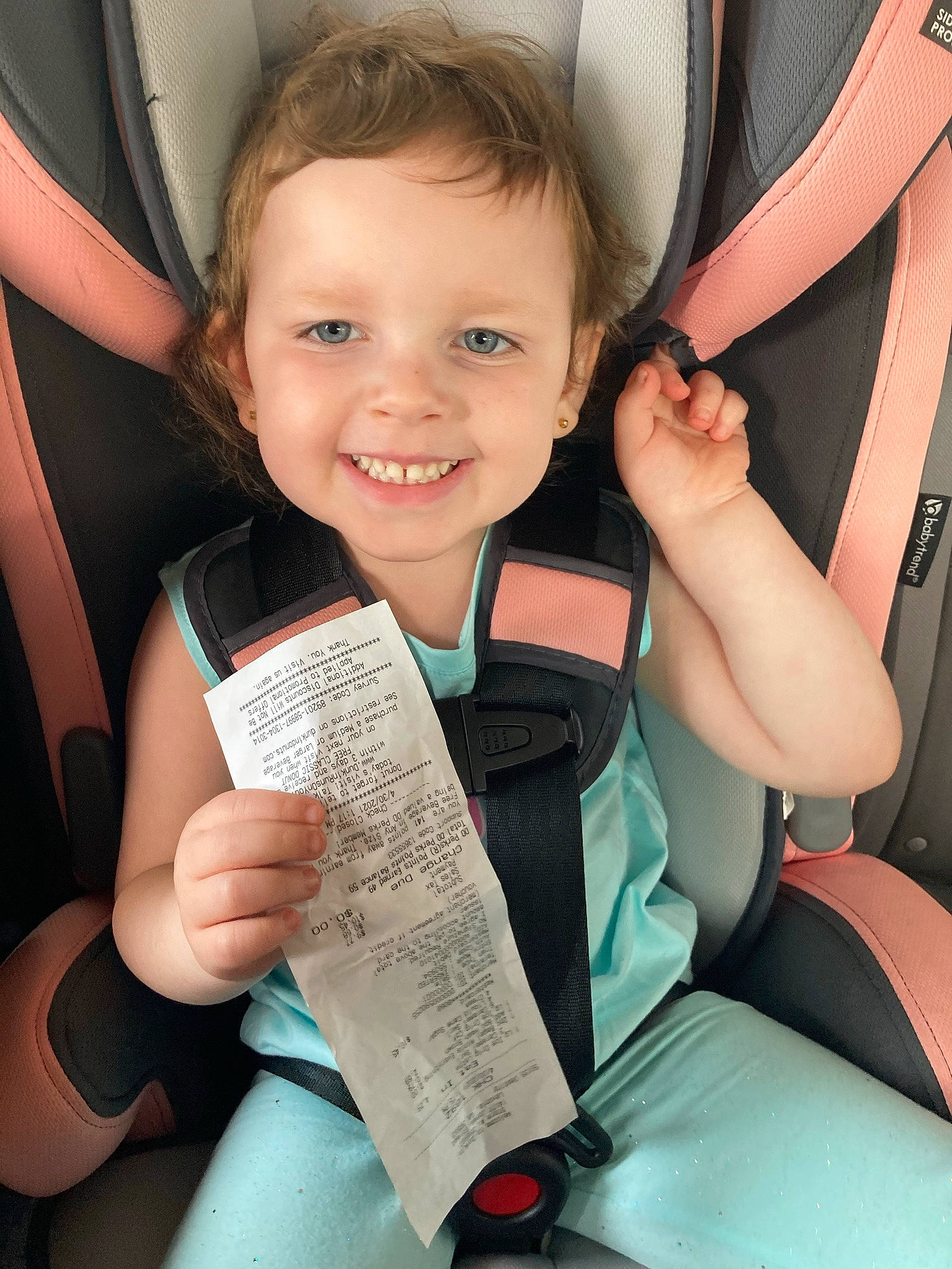 Braelyn is registered to the contest to win money with this photo: car_seat, chair, child, comfort, facial_expression, finger, flash_photography, fun, gesture, hairstyle, hand, happy, joy, leisure, nail, person, recreation, sitting, skin, smile