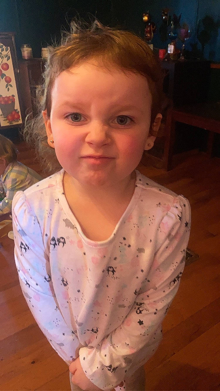 Braelyn is registered to the contest to win money with this photo: cheek, chin, cool, ear, eye, eyebrow, face, facial_expression, forehead, hair, hairstyle, head, iris, lip, mouth, neck, nose, person, skin, sleeve