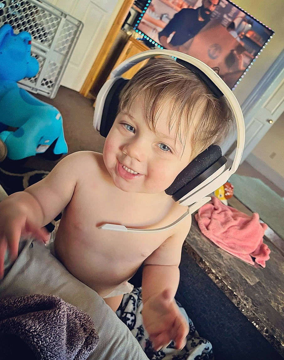 Colton joined the competition — help win amazing prizes! arm, chest, child, cool, elbow, eyebrow, eyelash, eyewear, finger, fun, hand, happy, human_leg, joy, person, play, selfie, smile, t_shirt, thigh