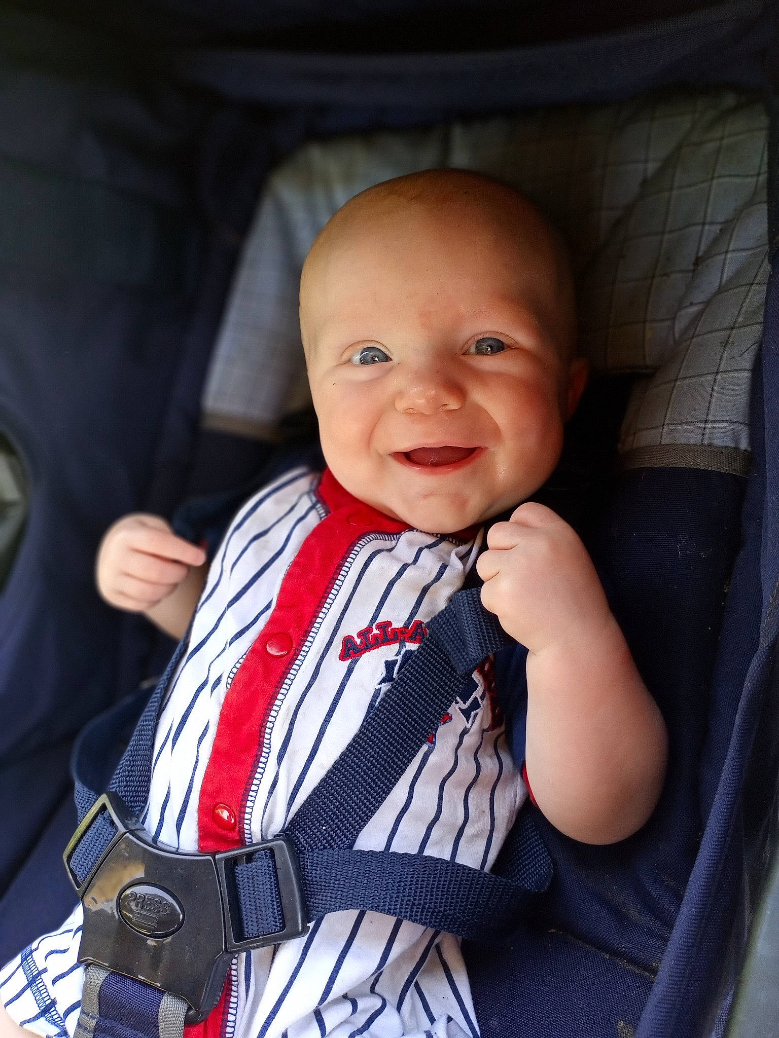 Kingsleigh joined the competition — help win amazing prizes! baby, baby_carriage, baby_in_car_seat, baby_products, car_seat, cheek, child, eye, facial_expression, person, product, sitting, skin, smile, toddler, vacation