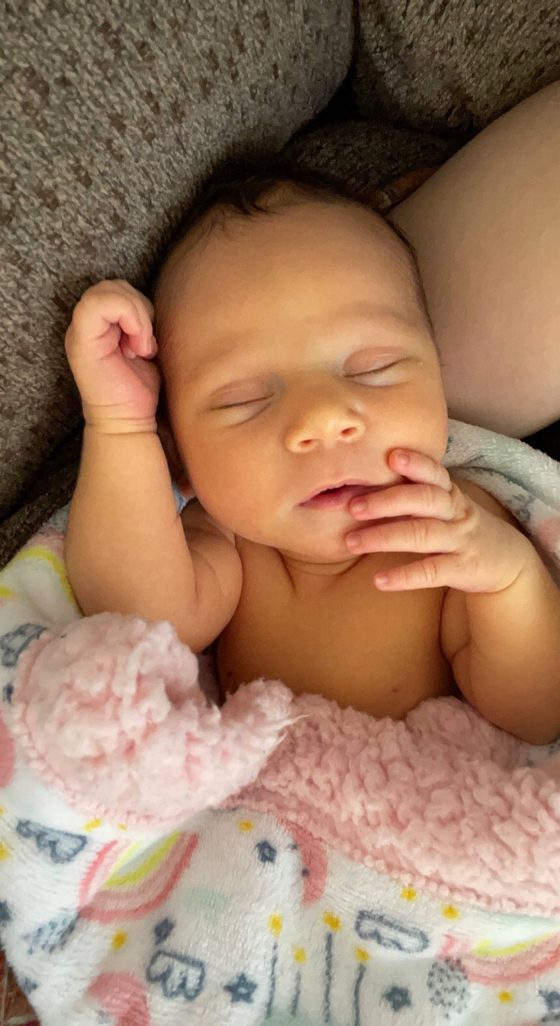 Avaeyah is registered to the contest to win money with this photo: baby, baby_toddler_clothing, cheek, chin, comfort, eye, eyebrow, face, finger, gesture, hand, happy, head, iris, lip, mouth, muscle, nose, person, skin