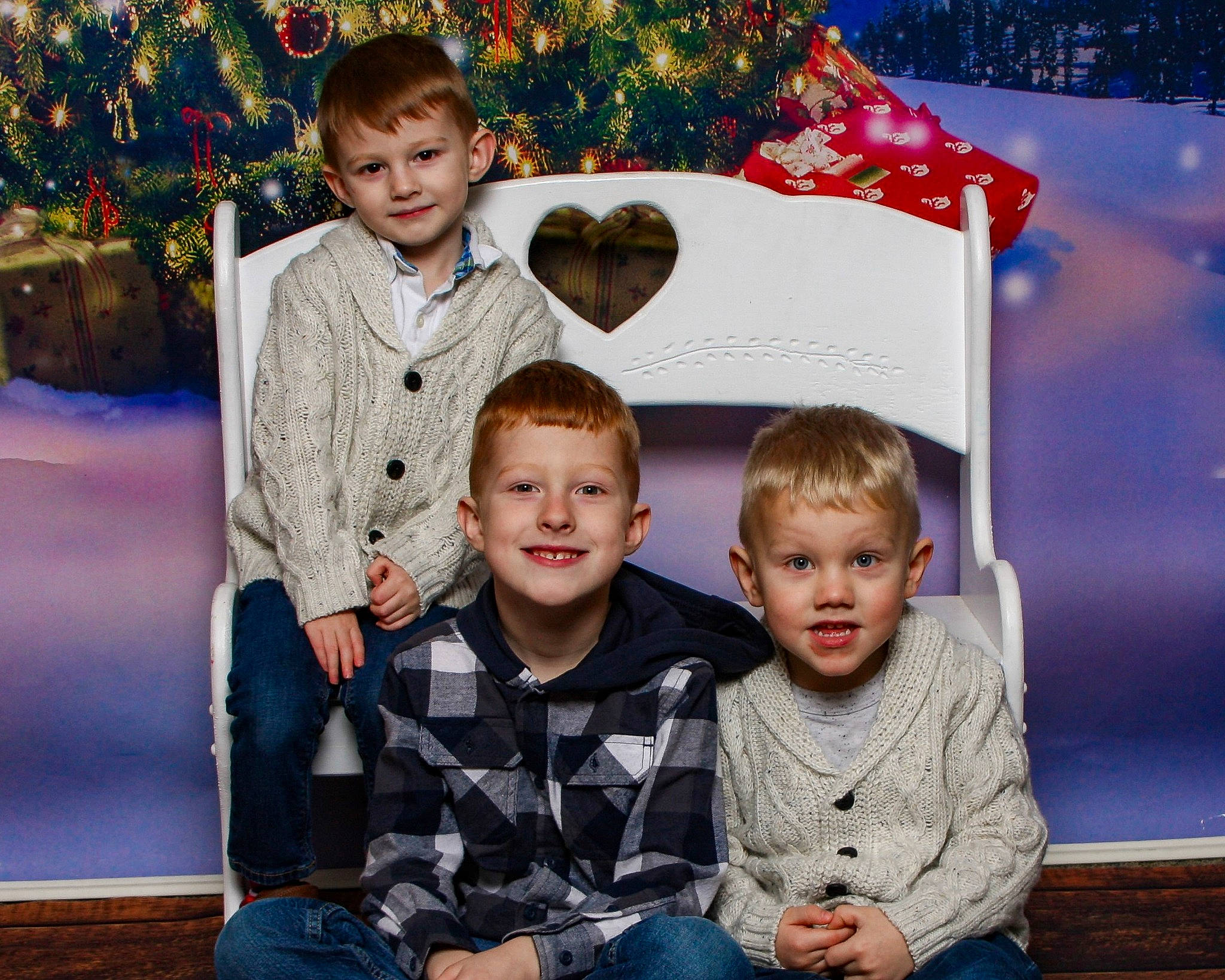 Ricky joined the competition — help win amazing prizes! blue, child, christmas, christmas_decoration, christmas_eve, christmas_ornament, christmas_tree, event, fun, happy, holiday, joy, light, lighting, people, person, photograph, sharing, smile, snapshot