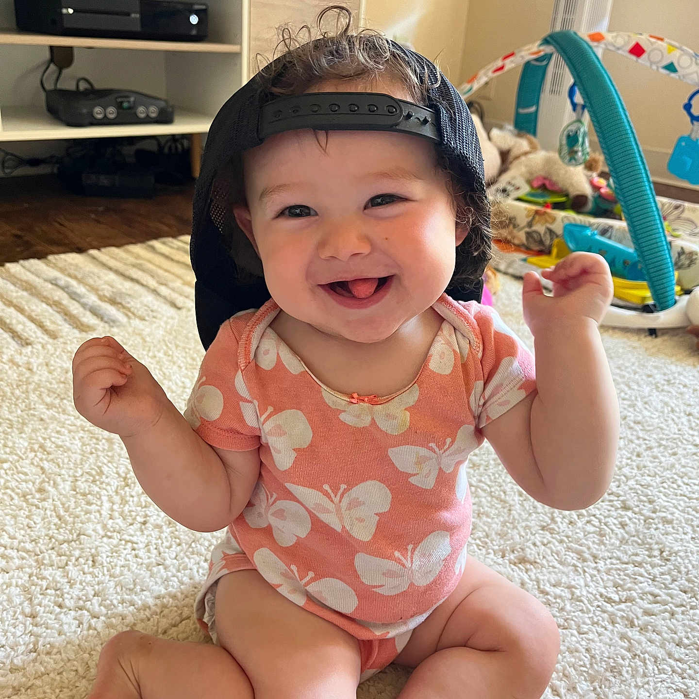 Kolette joined the competition — help win amazing prizes! architecture, baby, bodypart, building, computerhardware, electronics, face, finger, furniture, hardware, head, helmet, indoors, livingroom, monitor, person, photography, portrait, room, screen