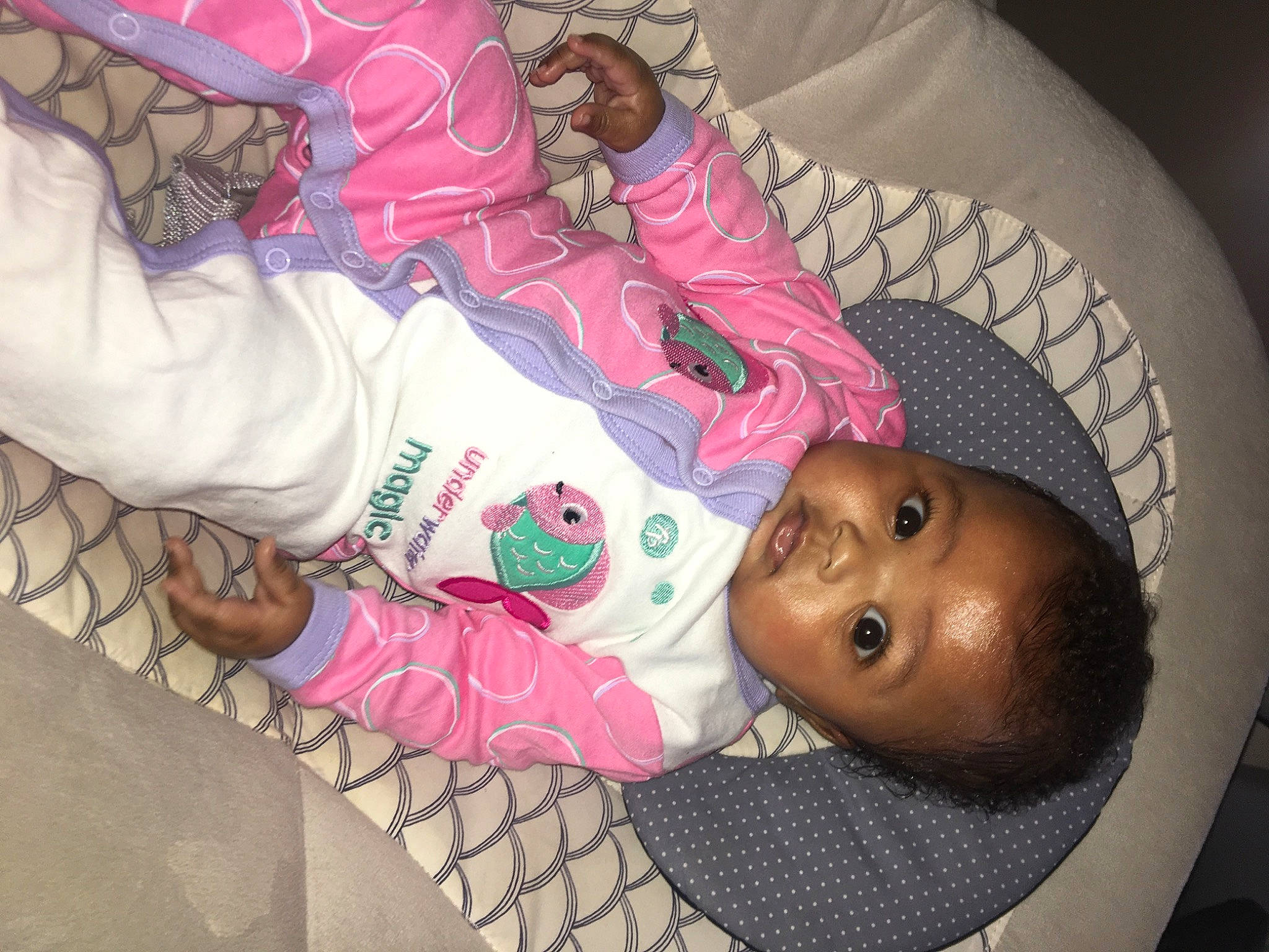 Ocean is registered to the contest to win money with this photo: baby, bedtime, cheek, child, person, pink, toddler