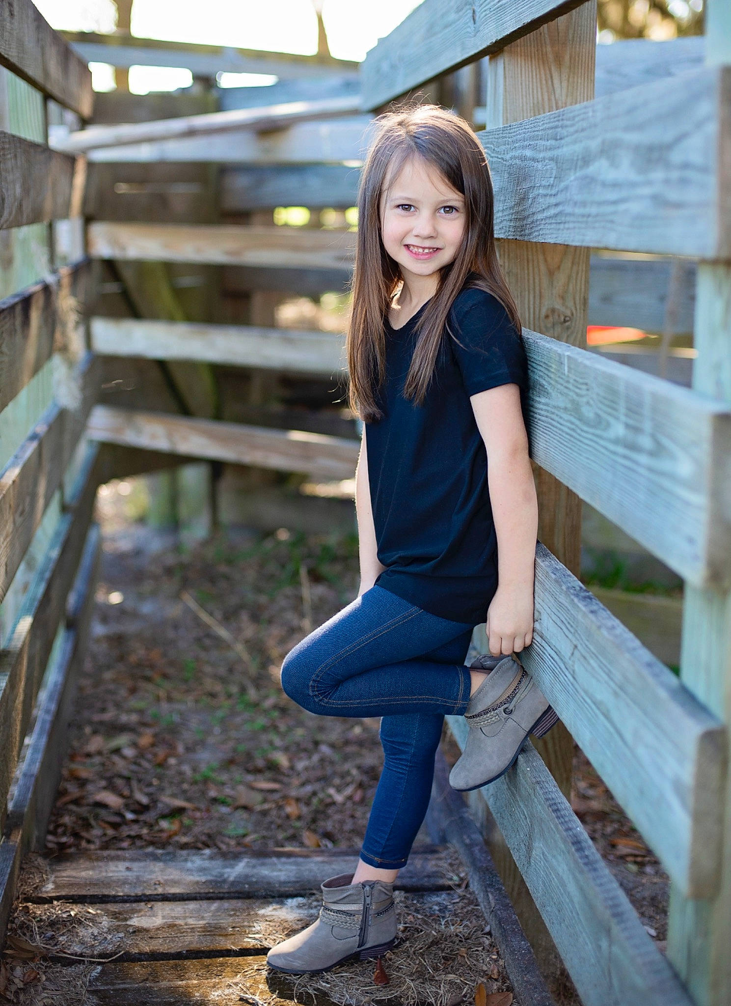 Allie is registered to the contest to win money with this photo: denim, face, fence, flash_photography, grass, happy, joy, knee, leg, leisure, long_hair, person, shoe, shoulder, smile, sportswear, street_fashion, summer, t_shirt, thigh