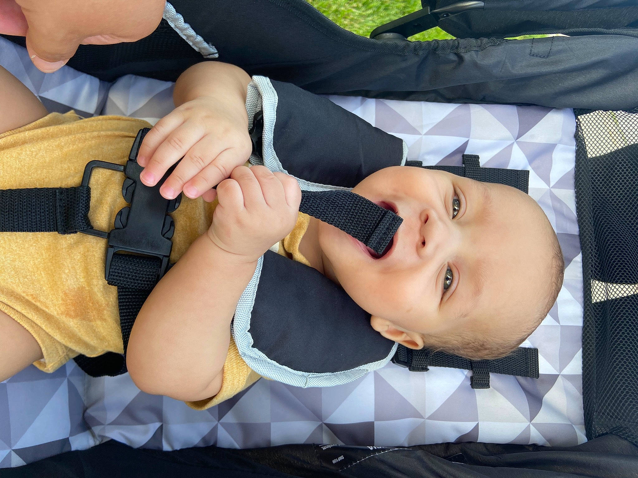 Mekhi is registered to the contest to win money with this photo: baby, baby_products, baby_toddler_clothing, child, comfort, elbow, eyelash, finger, gesture, hand, happy, knee, nail, person, sleeve, smile, strap, thigh, thumb, toddler