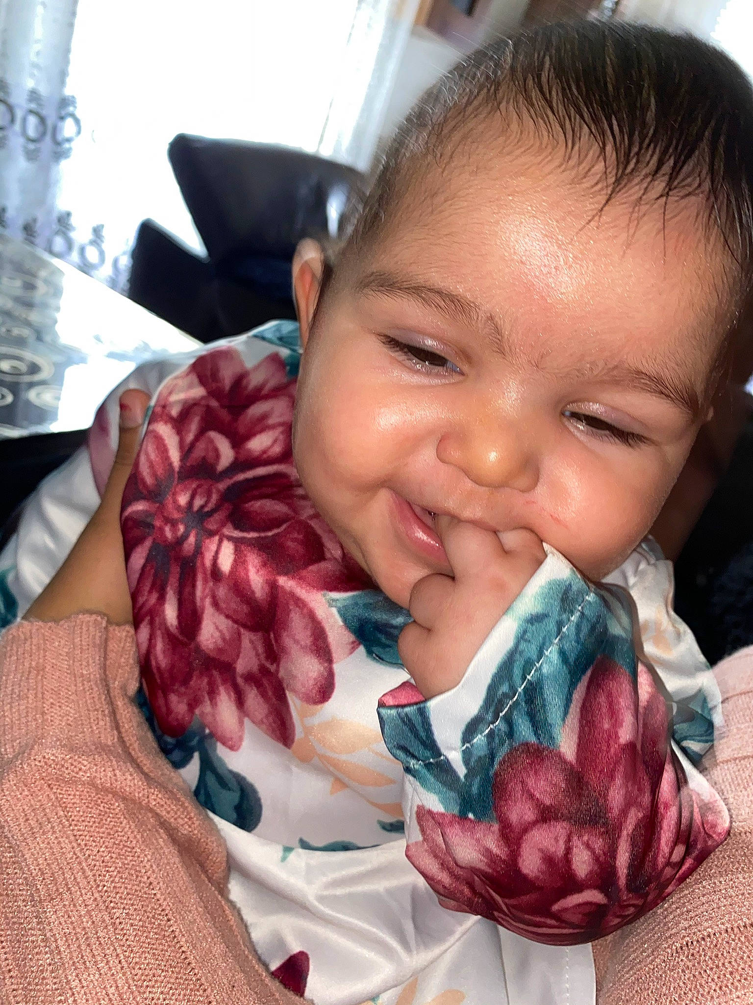 Manuela participe au concours pour gagner de l'argent avec cette photo : baby, cheek, child, chin, ear, face, flesh, forehead, head, jaw, lip, mouth, neck, nose, person, pink, plant, skin, smile, throat