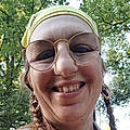 Isabelle L.