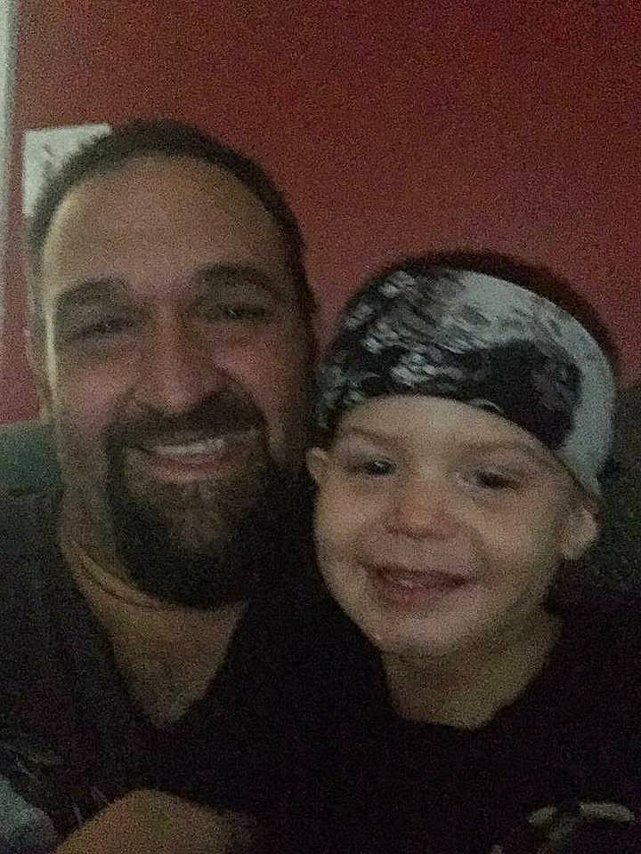 Joseph is registered to the contest to win money with this photo: beard, eyebrow, face, facial_hair, family, forehead, fun, happy, head, headwear, joy, moustache, nose, people, person, photography, selfie, smile