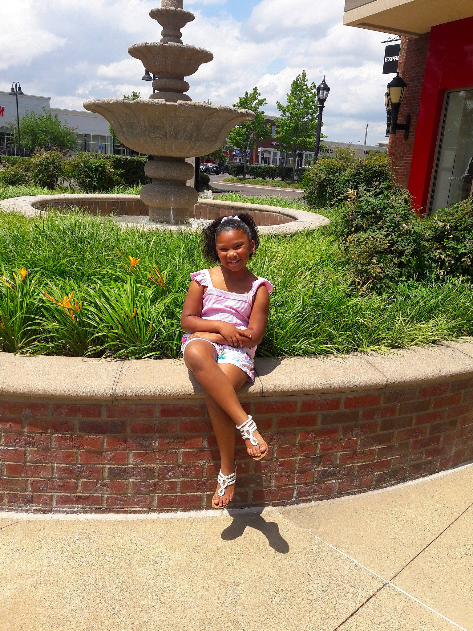 Lea' joined the competition — help win amazing prizes! architecture, beauty, botany, fashion, footwear, fun, human_leg, joy, lady, leg, leisure, person, photography, shoe, shorts, snapshot, summer, temple, thigh, tourism