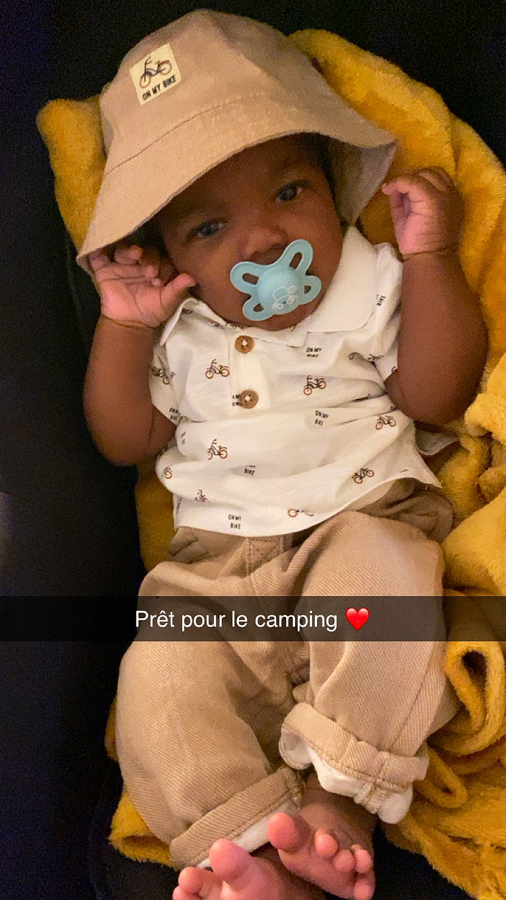 Issa participe au concours pour gagner de l'argent avec cette photo : abdomen, baby, baby_products, baby_toddler_clothing, beauty, cap, cheek, comfort, cool, happy, hat, headwear, knee, lip, nail, pattern, person, skin, sleeve, sun_hat