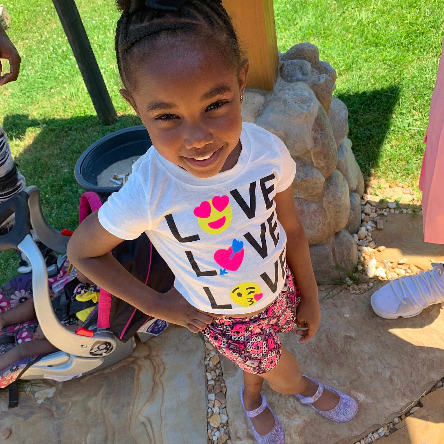 Essence joined the competition — help win amazing prizes! adaptation, child, fun, hair, hairstyle, joy, people, person, play, recreation, smile, summer, t_shirt, toddler, tree, vacation