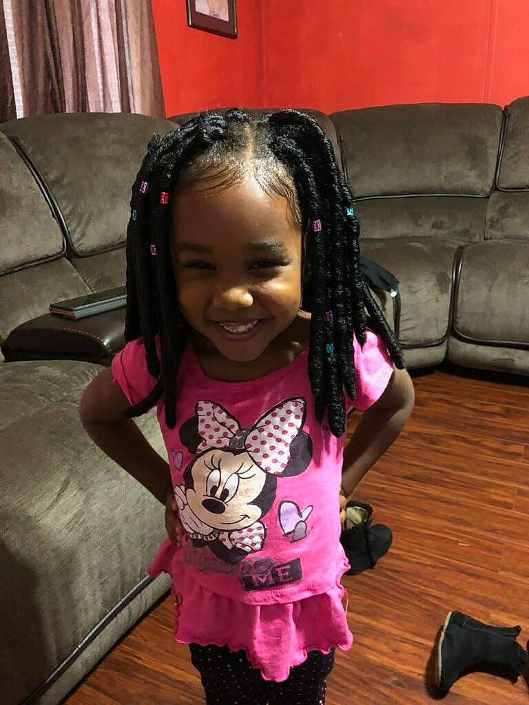 Essence is registered to the contest to win money with this photo: braid, child, hairstyle, joy, person, pink, toddler