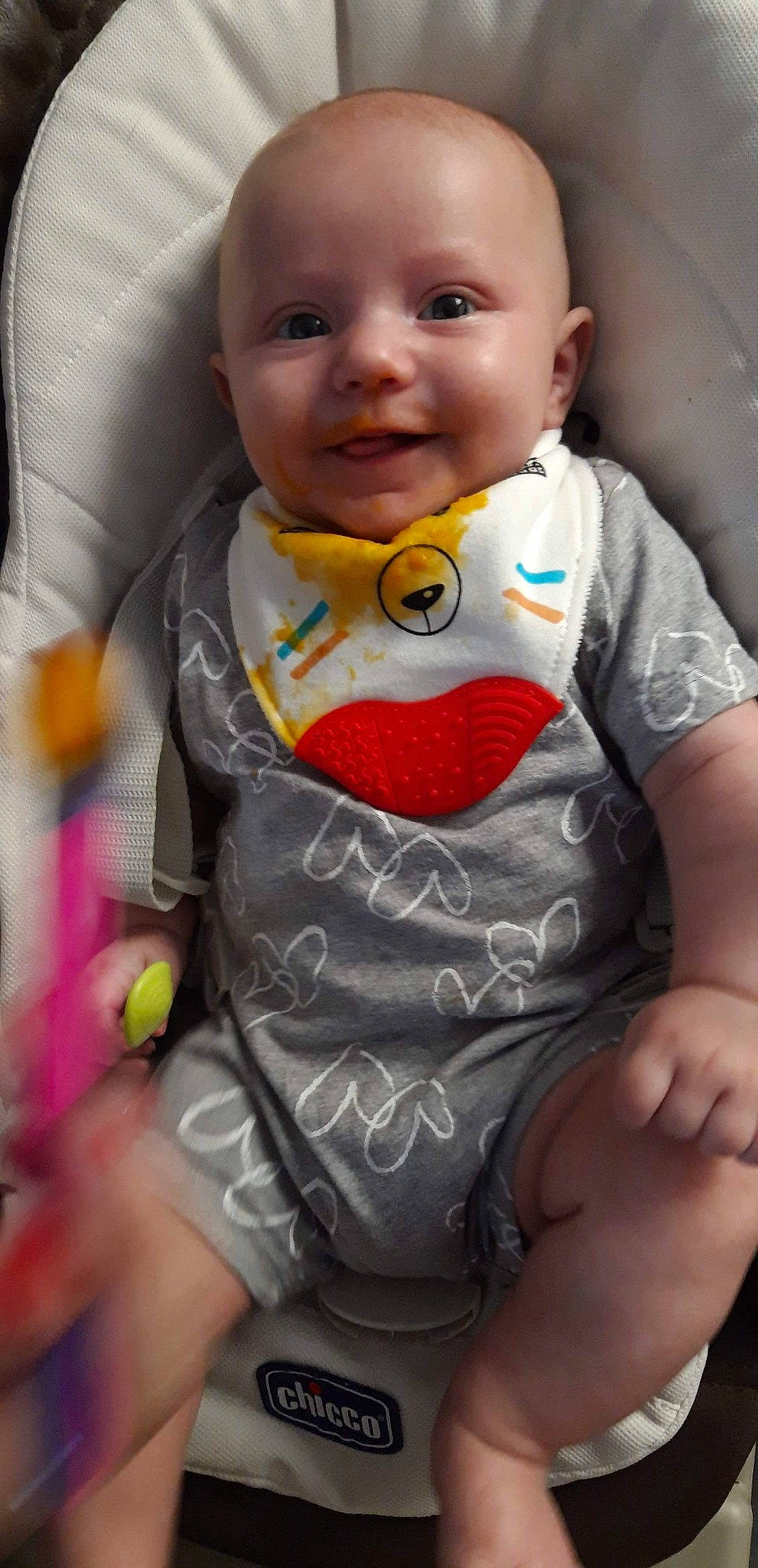 Edéne a rejoint le concours — aidez-le/la à gagner de superbes lots ! baby, baby_products, baby_toddler_clothing, cheek, child, joy, mouth, person, skin, toddler